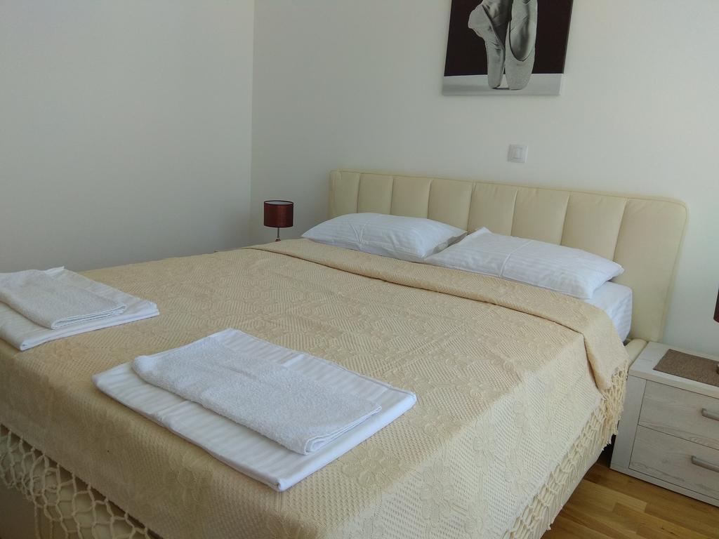 Apartments Lora Bokeljske Brigade 부드바 외부 사진